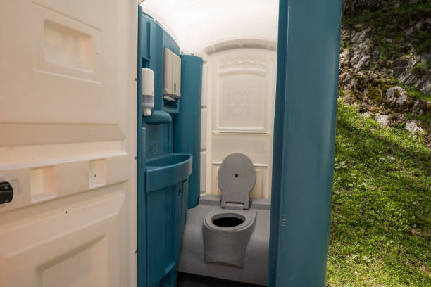 Best Porta potty delivery and setup  in Pasadena, TX